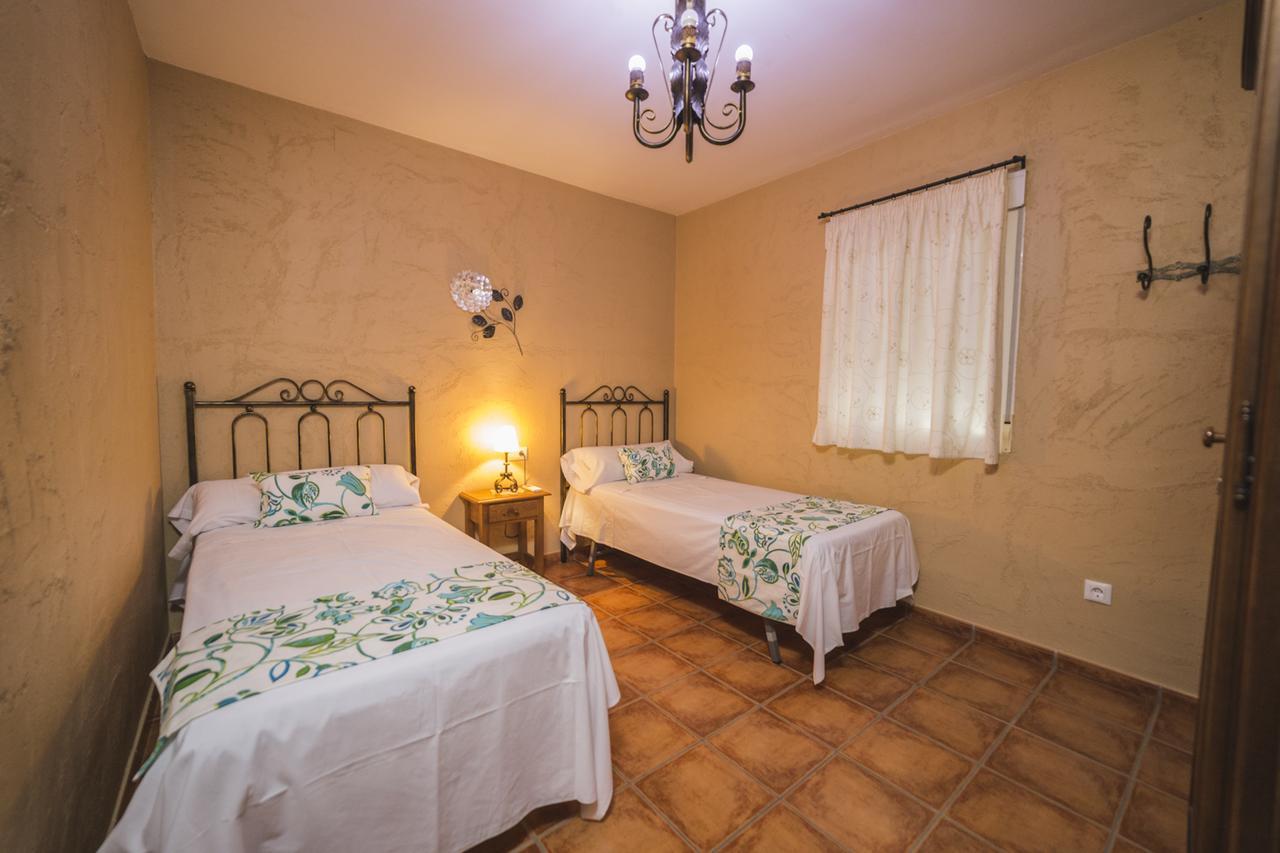 Agroturismo Ecologico El Cortijillo Luque Exterior photo